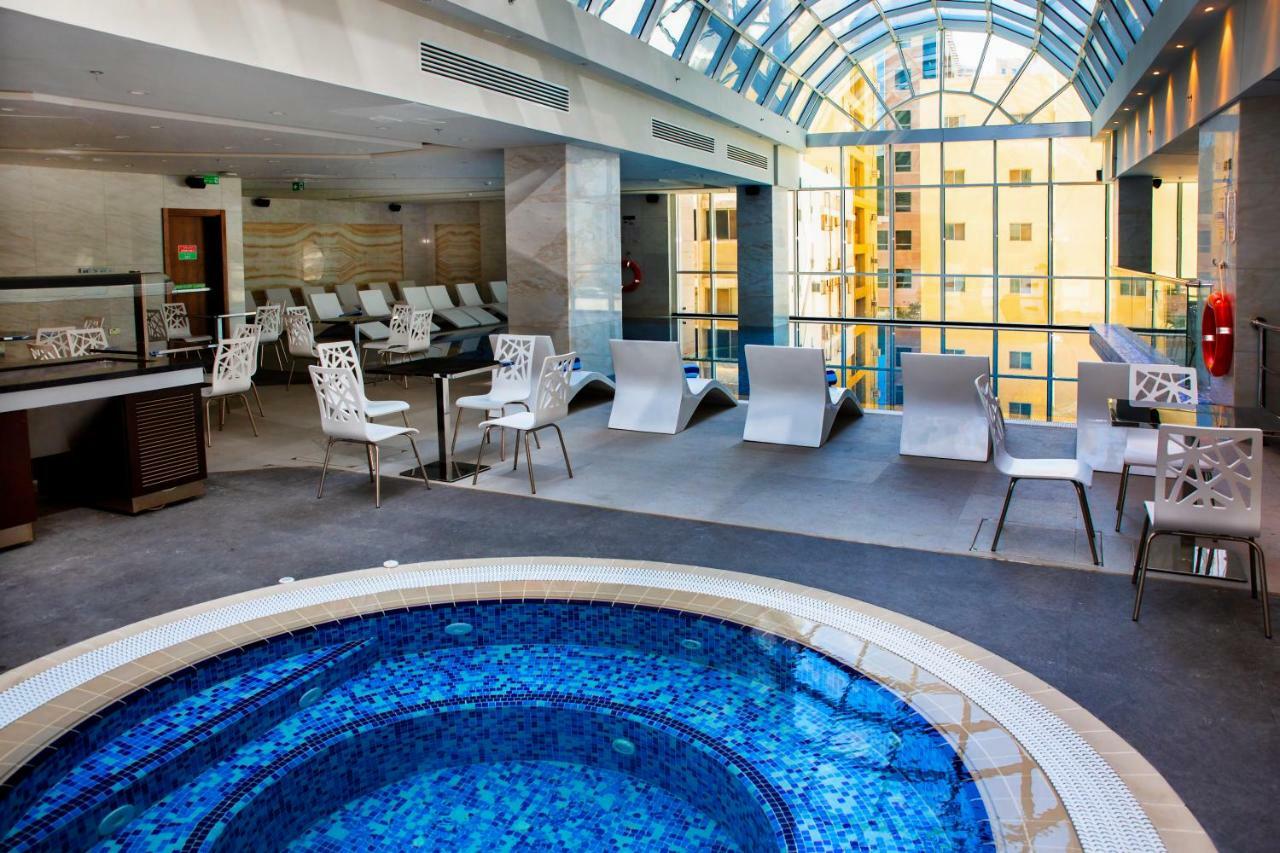 Hotel Century 4*